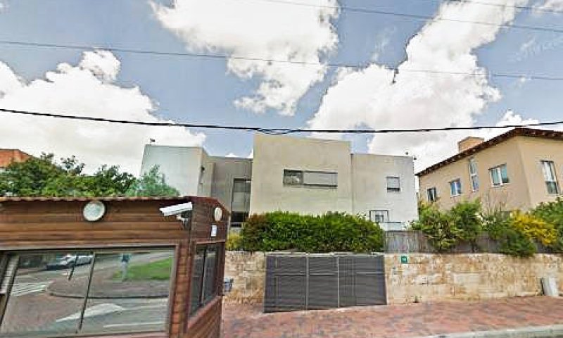 בית משפחת בנט ברעננה [צילום: סטריט וויו]