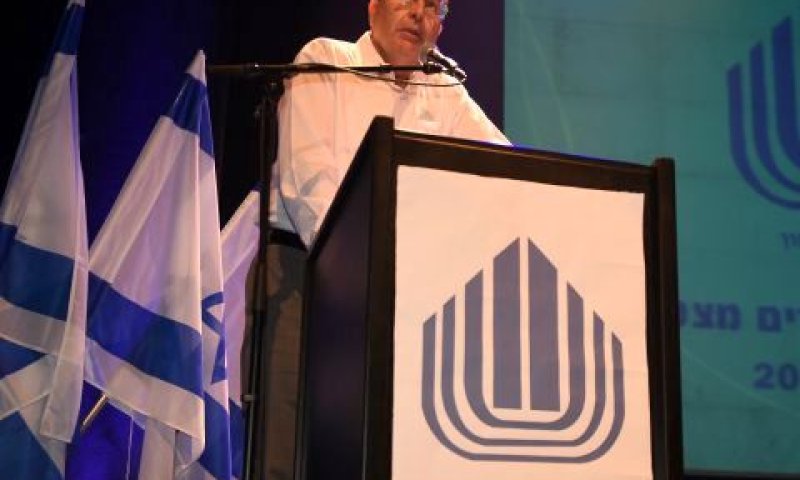 יעלון בטקס עובדים מצטיינים של משרד הביטחון הערב [צילום: דיאנה חננשוילי]