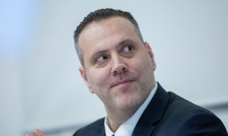 זוהר. שורה של צעדיים מעשיים [צילום: יונתן זינדל/פלאש 90]