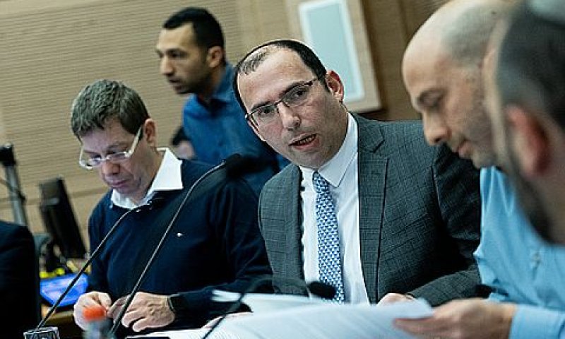 רוטמן. "חורג בהרבה ממה שלגיטימי לעשות" [צילום: יונתן זינדל/פלאש 90]