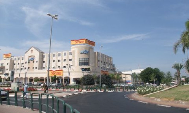 המבנה הושכר ברובו לאינטל