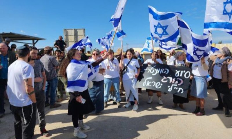 אמהות ללוחמים מארגון ״אמהות הלוחמים״