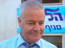 ברמי, "עושה מה בראש שלו"