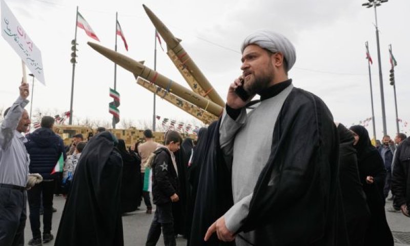 טהרן. "פלישה צבאית פושעת" [צילום: וחיד סאלמי/AP]