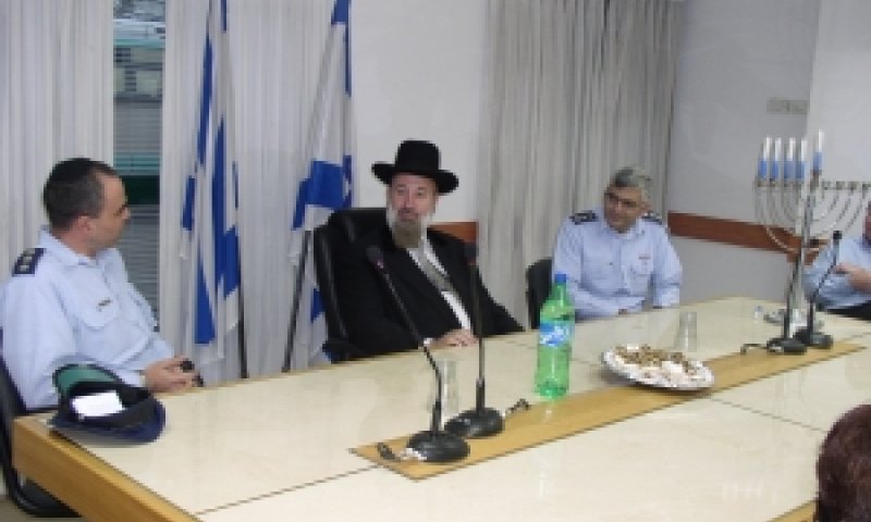 הרב יונה מצגר וחיילי חיל האוויר
