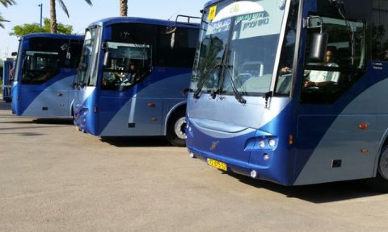 האוטובוסים החדשים [צילום: דוברות מועצה אזורית גוש-עציון]