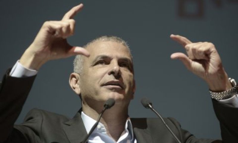 כחלון. הגדלת היצע הדירות לטווח קצר [צילום: Tomer Neuberg/Flash90]