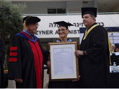 אריאל ריכמן ואודי רקנאטי עם נעמי סטוצינר [צילום: אורן שלו]