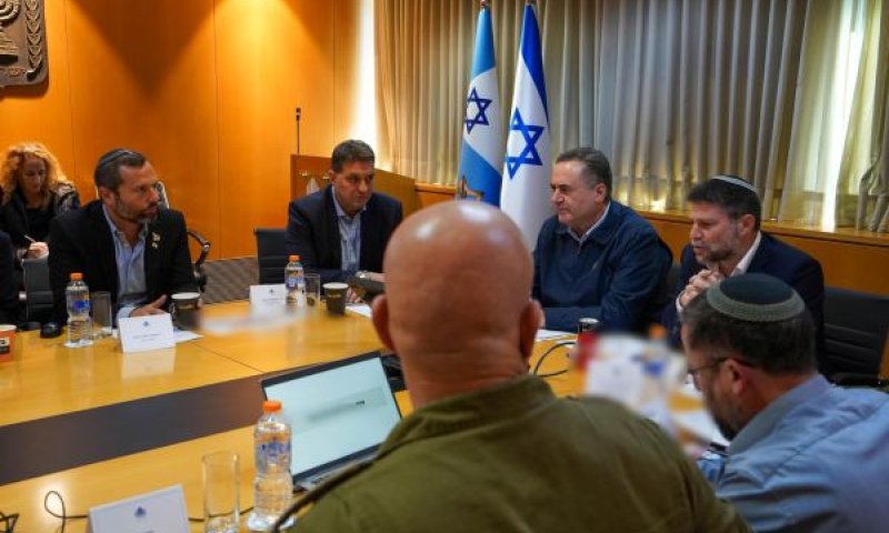ממפגע סביבתי לאיום לאומי [צילום: אריאל חרמוני]