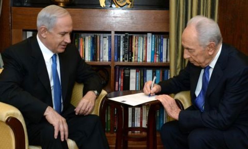 המכתב המטיל על נתניהו את הרכבת הממשלה [צילום: קובי גדעון/לע"מ]