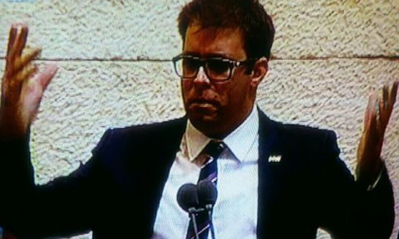 חזן. "גחמה אישית ופרטית" [צילום: מן הטלוויזיה]