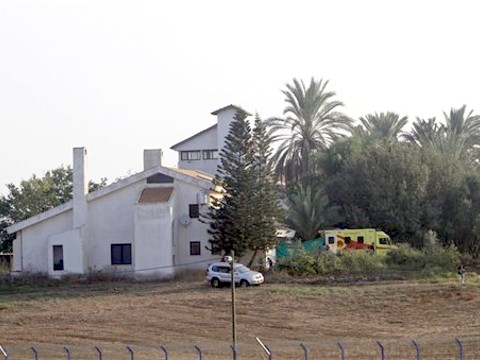 שרון הגיע לחוות שיקמים [צילום: AP]