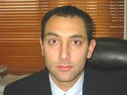 עוד 100 תביעות, עו"ד חיימסון