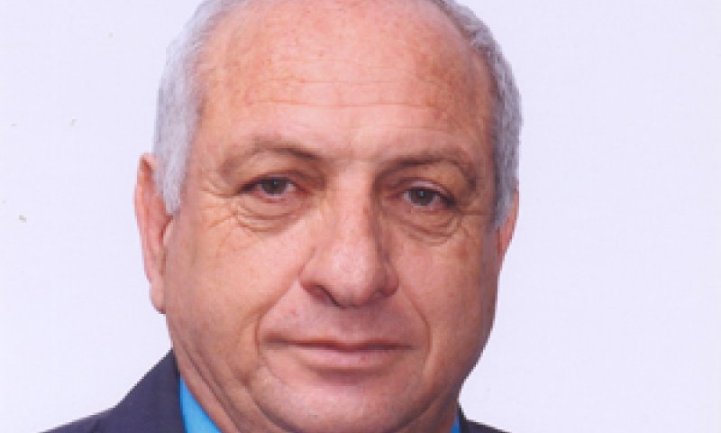 ארצי. יתמודד מול צביקה אורן בעוד שבוע חצי