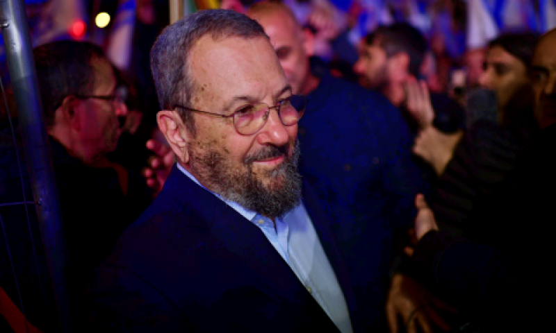 ברק, הערב בתל אביב [צילום: תומר נויברג, פלאש 90]