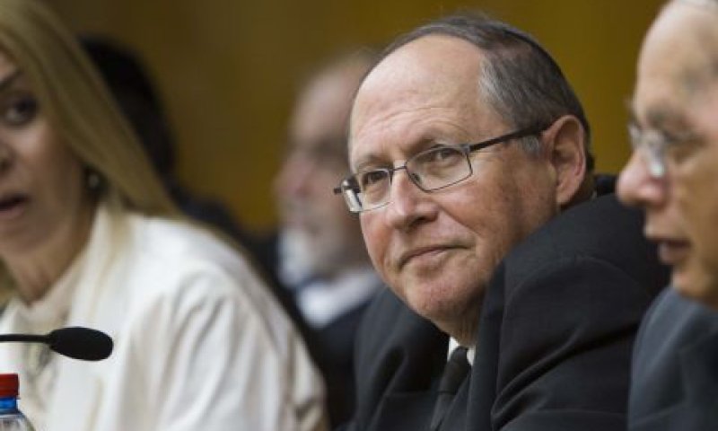 יו"ר ועדת הבחירות, השופט אליקים רובינשטיין [צילום: פלאש 90]