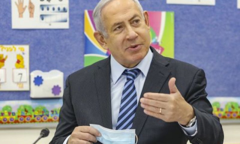 נתניהו. לשקול פתיחה אחרי שבועיים [צילום: מארק ישראל סלם, פלאש 90]