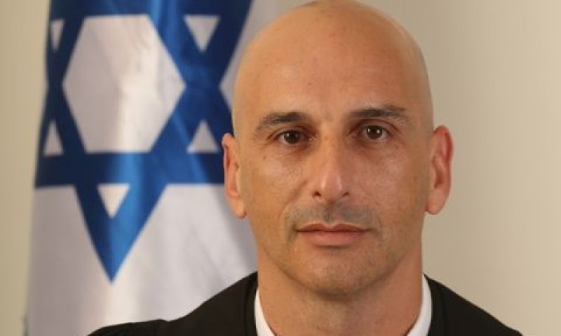 זנו. הסתפק בחוות דעת