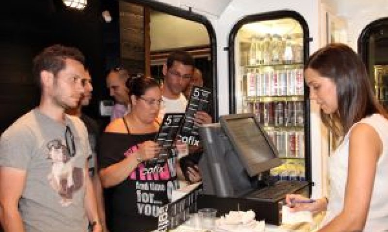 סניף קופיקס [צילום: פלאש 90]