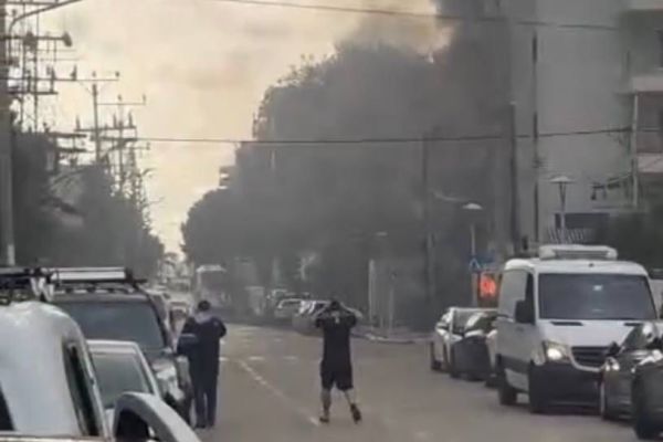 דקות לאחר השיגור [רשתות חברתיות)