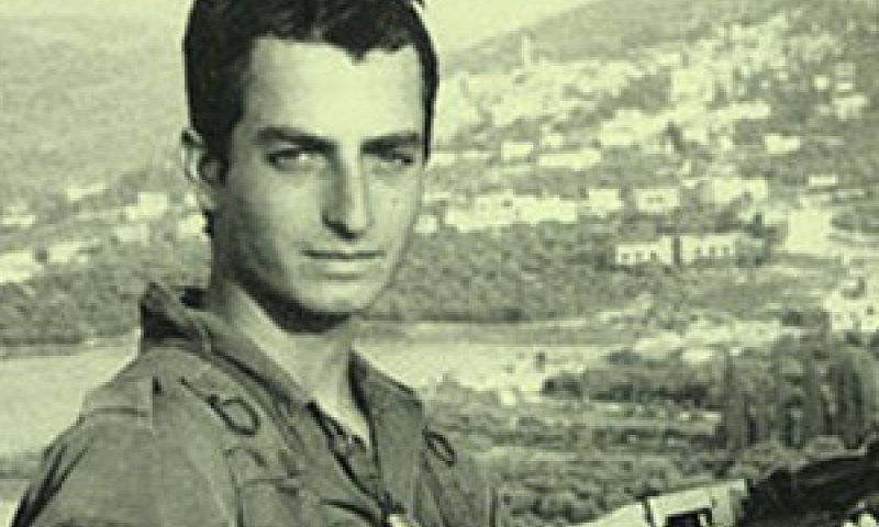 פינוי נפגעי התקרית [צילום: AP]