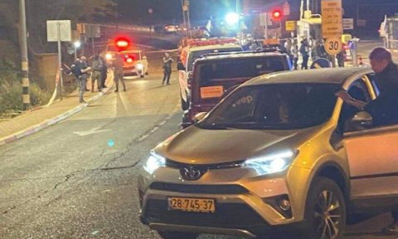 אתר הפיגוע בכניסה לאריאל