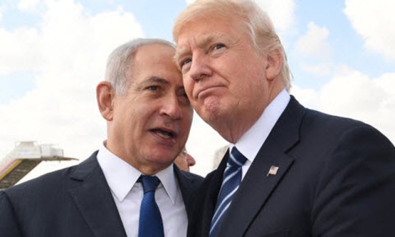 בעקבותיו. נתניהו וטראמפ [צילום: קובי גדעון/פלאש 90]