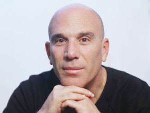 דאג לטובתו האישית על פני טובת החברה? אילן בן-דב [יח"צ]