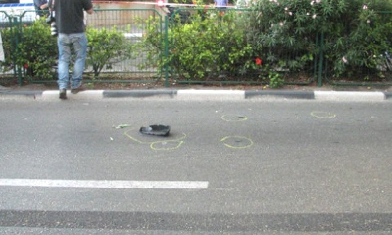 זירת התאונה בתל אביב [צילום: משטרת ישראל]