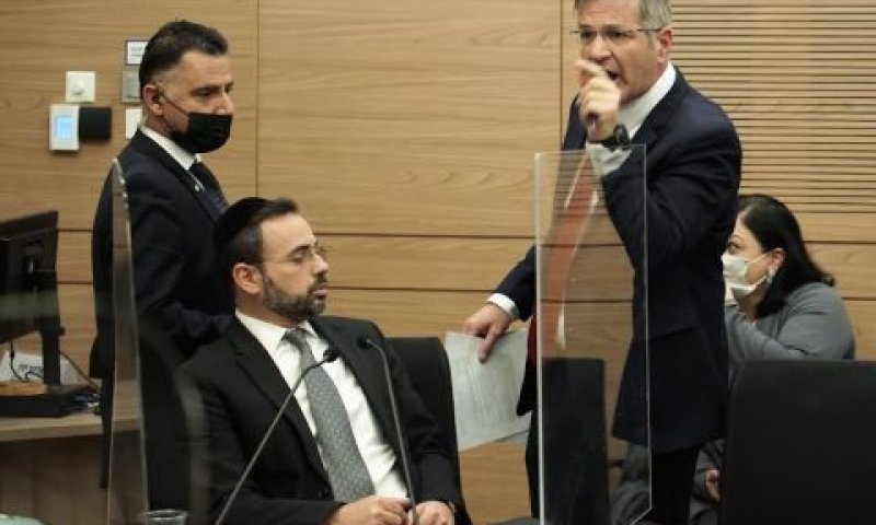 יואב קיש ואוריאל בוסו. נערכים ללילות לבנים [צילום: דני שם-טוב/דוברות הכנסת]