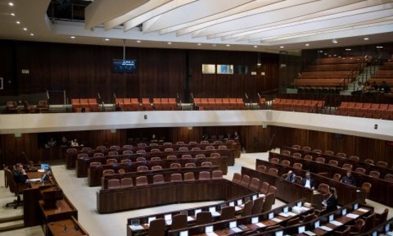 פנים חדשות [צילום: יונתן זינדל, פלאש 90]