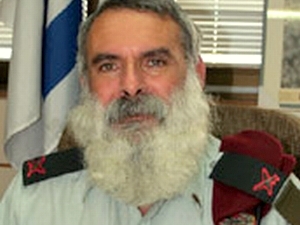 הרב רונצקי. פגם מוסרי ופיקודי [דו"צ]