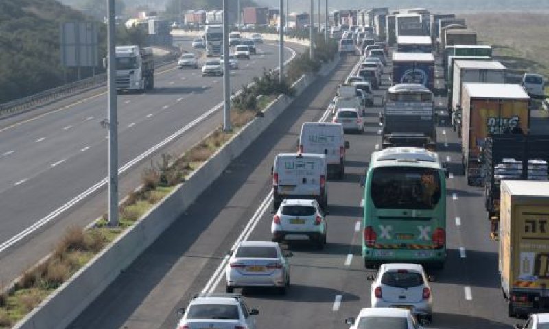 כביש 6. לא נגרם נזק [צילום: גילי יערי, פלאש 90]