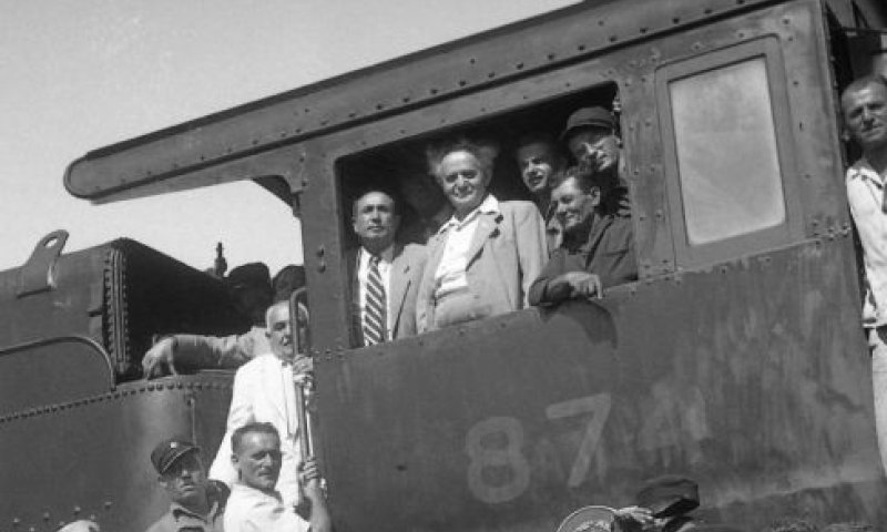 בן-גוריון ברכבת [באדיבות מוזאון רכבת ישראל]