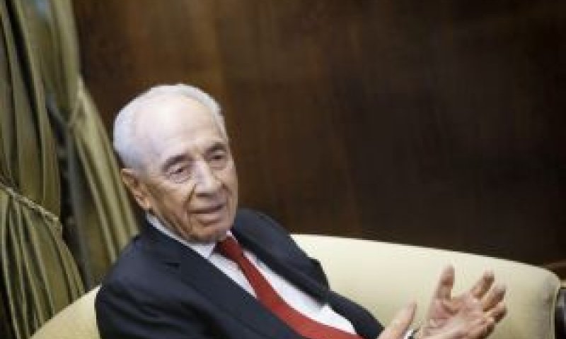 קרא וסידר [צילום: פלאש 90]