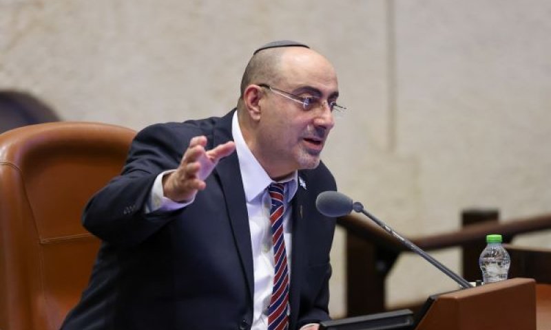 ואטורי. טוען לפגיעה בחופש העיסוק [צילום: נועם מושקוביץ, דוברות הכנסת]