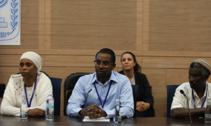 בני משפחתו של אברה מנגיסטו [צילום: דוברות הכנסת &ndash; נעם ריבקין פנטון]