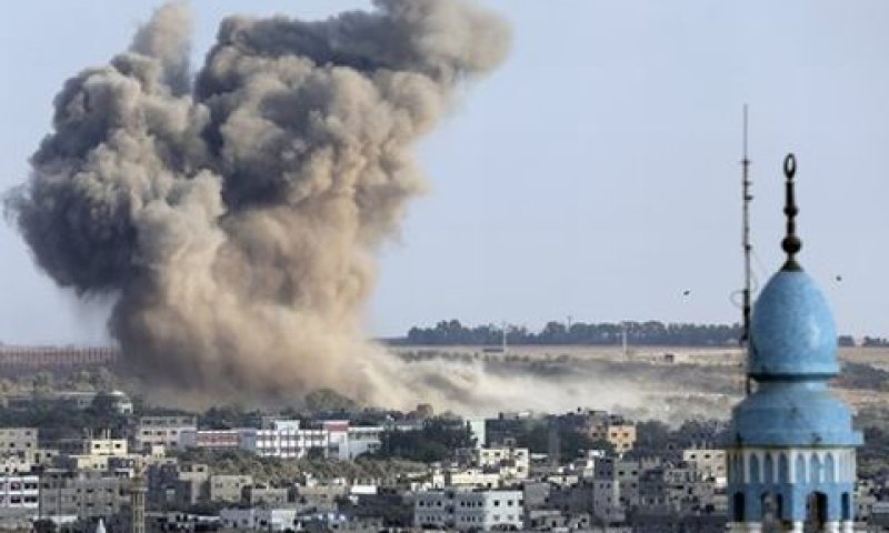 עזה. תקיפה בעקבות ירי [צילום: AP]