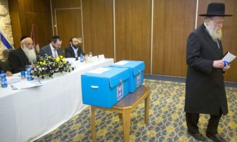 ההצבעה עברה ללא תקלות [צילום: פלאש 90]