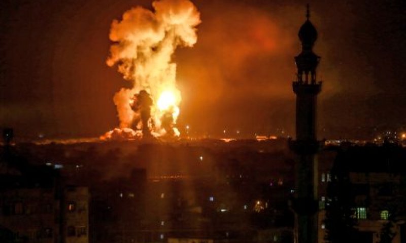 התקיפות - בצפון ובמרכז הרצועה [צילום: עבד אל-רחים חטיב/פלאש 90]
