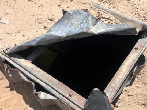 בורות שיגור שאותרו בציר פילדלפי [צילום: דובר צה"ל]
