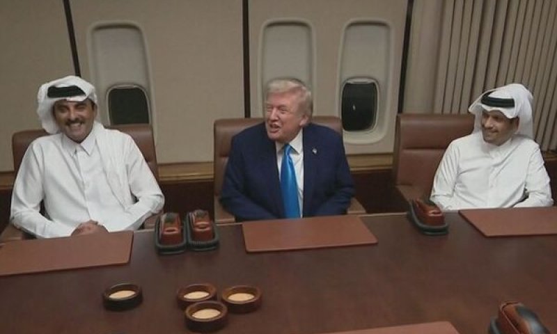 טראמפ עם אמיר קטר [צילום: שימוש לפי סעיף 27א לחוק זכויות יוצרים]