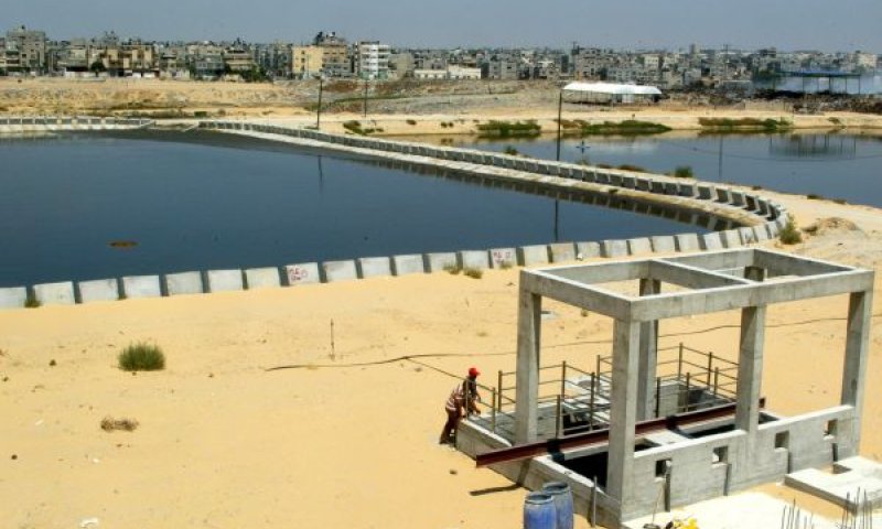 מתקן התפלת מים, רפיח [צילום: עבד אל-רחים חטיב, פלאש 90]