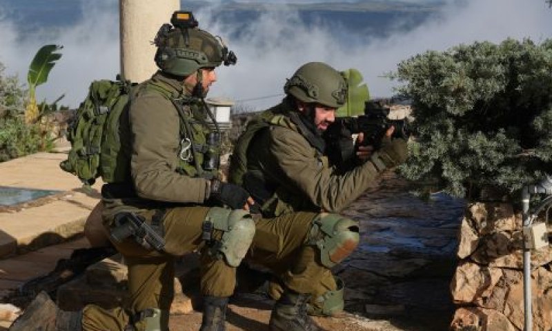 חיילים ליד גבול לבנון [צילום: אייל מרגולין, פלאש 90]