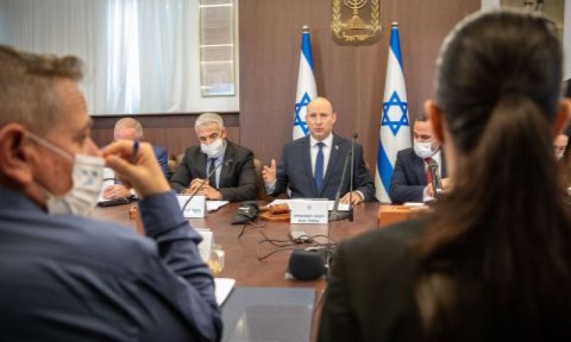בנט בישיבת ממשלה. טורקיה וארה"ב - ייכנסו לרשימה [צילום: אמיל סלמאן/פלאש 90]