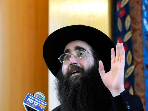 פינטו. העניק מאות אלפי ש"ח לאפרים ברכה במשך שנים [צילום: פלאש 90]