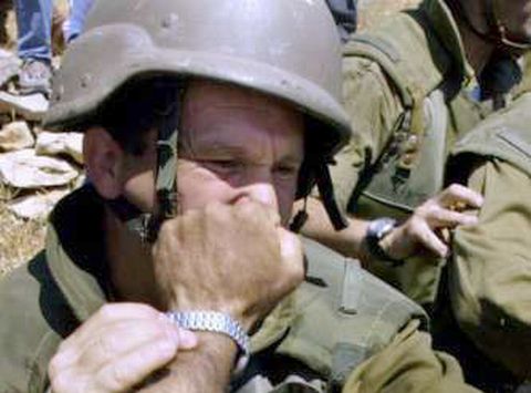 חייל מוכה בנעלין