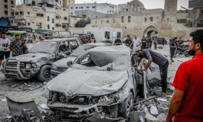תוצאות תקיפת כוחותינו בחאן יונס [צילום: עבד אל-רחים חטיב/פלאש 90]