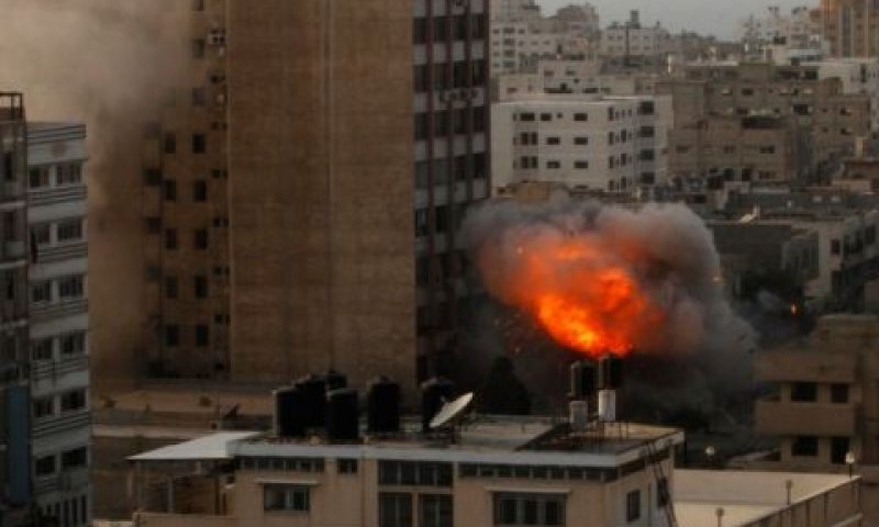 תקיפה אווירית בעזה [צילום: סוכנות וופא]