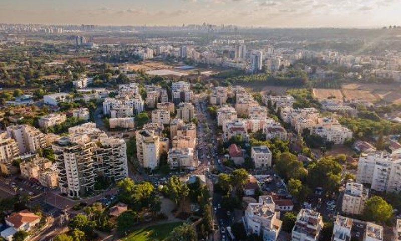 פרויקט בהוד השרון [צילום: יהודה שטיין]